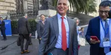 Merz contro Orcel su Commerzbank: “Un approccio ostile e inaccettabile”