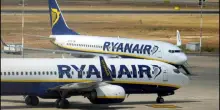 Ryanair. “Multa di almeno 500 euro ai passeggeri indisciplinati in volo”