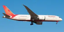 Boeing crolla in Borsa dopo l’incidente aereo in India, anche il Dreamliner può diventare un incubo