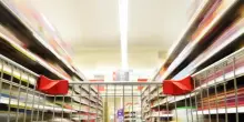 Più Dop, bio, veg e “senza”: cosa mettono nel carrello della spesa gli italiani