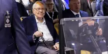 Buffett dona 6 miliardi di dollari in beneficenza. E “perde” un posto nella classifica dei paperoni