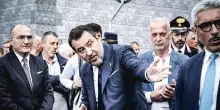 Caos voli, le opposizioni accusano: “Scaricabarile modello Salvini”