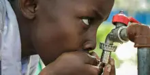 Save the Children, l’allarme sul caldo estremo: “Oltre 1,2 milioni di bambini a rischio in Italia”
