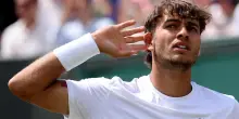 Wimbledon, Cobolli batte Cilic e va ai quarti: il papà in lacrime. Sonego fuori con Shelton