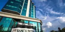 Papanicolaou: “Intesa Sanpaolo è l’unica banca italiana presente e operativa in Ucraina”