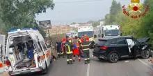 Scontro frontale ad Arzachena: morti due ragazzi, un sedicenne gravissimo, due donne in codice rosso