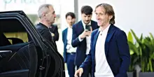 Modric al Milan ci mette la firma: “Carico e felice”. Poi vola al mare in Croazia