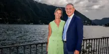 Luca Zingaretti sui social: “La moglie di un politico salta la fila con la scorta”
