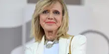 Rita Pavone: “Ho grinta e non tradisco. In amore, e con il taglio di capelli, avevo ragione io”