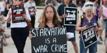“A Gaza una carestia di massa, i governi devono agire”: l’appello di 113 ong per la tregua