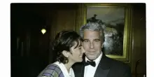 Chi è Ghislaine Maxwell, l’ex compagna del pedofilo Epstein con cui ora tutti vogliono parlare
