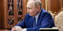 Da Mosca un altro stop a Zelensky: “Presto per l’incontro con Putin”