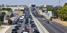 A Ferragosto oltre 12 milioni di spostamenti: da domani traffico da bollino rosso sulle autostrade