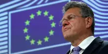 Dazi, ecco l'accordo finale Ue-Usa. Tariffe al 15% su farmaci e auto. Nessuna esenzione sul vino