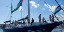 Decine di barche per rompere l’assedio a Gaza: la Global Sumud Flotilla pronta alla partenza