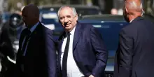 Francia, Bayrou verso la sfiducia: “Guerra civile tra i partiti”