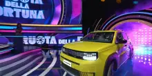 Fiat Grande Panda è il superpremio della “Ruota della Fortuna”