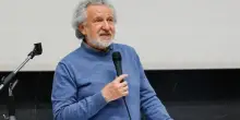 Meloni attacca Odifreddi per le parole su Kirk. Il professore: “Io contro le armi”