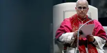 Abusò di cinque minorenni, il Papa dimette da diacono insegnante di religione di Latina