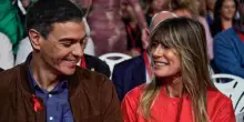 Spagna, la moglie e il fratello di Pedro Sánchez sempre più vicini all’ipotesi del processo