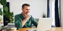 Intelligenza artificiale, 4 italiani su 10 le delegano le incombenze quotidiane