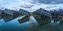 Le rinnovabili superano il carbone: la svolta storica dell’elettricità mondiale