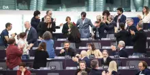 Salis, confermata l’immunità. Decisivi i voti del centrodestra (e forse una pulsantiera)