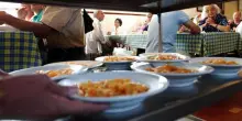 Caritas contro il governo: “La lotta alla povertà piegata alla natalità. Troppi discriminati”