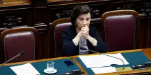 Il Memoriale della Shoah: “Da Roccella falso storico”. Segre la ignora al telefono