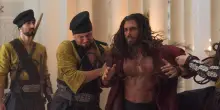 Sandokan effetto cartoon tra kajal e nostalgia. Can Yaman senza controfigure: “Mi ha reso migliore”