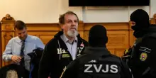 Slovacchia, 21 anni all’uomo condannato per aver sparato al premier Robert Fico