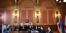 Volenterosi: nuove armi a Kiev. Dmitriev, l’inviato di Putin negli Usa: “Soluzione diplomatica più vicina”