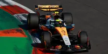 F1, Norris in pole nel Gp del Messico: Leclerc in prima fila, terzo tempo per Hamilton