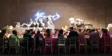 La Grecia attacca il British Museum per il pink gala davanti ai marmi del Partenone: “Provocazione”