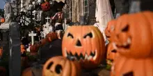 C’è anche il caro Halloween: prezzi delle maschere su. E per le caramelle aumenti in doppia cifra