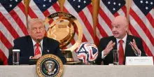 “La Russia? Davvero?”. La figuraccia di Trump è in mondovisione: tutti a bocca aperta