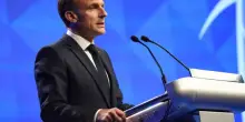 Macron: “Riconoscere lo Stato palestinese è un dovere morale”. Rabbia Israele contro la Francia