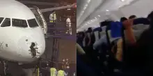 Grandinata violentissima contro l’aereo in volo: panico a bordo, immagini spaventose