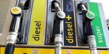 Carburanti, al via le nuove accise: il diesel costerà di più e la benzina di meno
