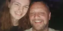 17enne sta annegando, il padre si tuffa per salvarlo. Poi la tragedia spaventosa