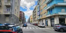“Meglio se non torno da loro”: parla la mamma dei bimbi abbandonati tra rifiuti e crack