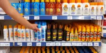 Creme solari, quali sono le migliori del 2025 e come scegliere quella giusta per te