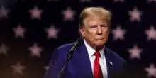 Trump annuncia la resa degli Houthi: “Fine dei raid americani nel Mar Rosso”