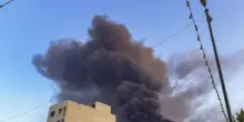“Esplosione alla raffineria, stop alla rete elettrica”. Guerra, l’attacco devastante: conseguenze shock