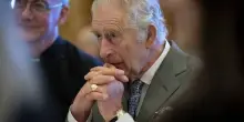 “Re Carlo lascia il trono”. La clamorosa notizia arriva proprio dal Regno Unito