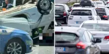Terribile incidente in autostrada, auto completamente capovolta: traffico in tilt
