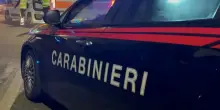 Ragazza violentata nell’auto in corsa sulla via Aurelia, poi le rompono naso e costole