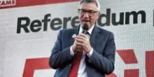 Referendum, Landini nella bufera dopo il flop: “Durante il Covid ha tradito i lavoratori schierandosi con Draghi”