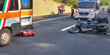 Incidente sulla Provinciale, scontro tra furgoncino e moto: morto un 32enne