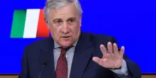 “La bandiera europea? Come Israele”. Tajani parla e viene travolto dalle polemiche: “Ma cosa dici?”